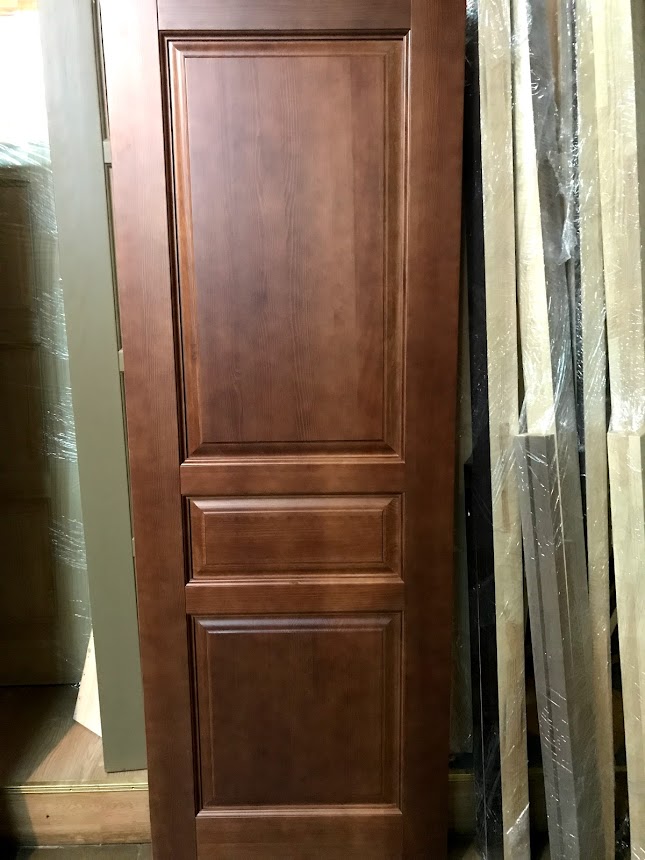 Покраска дверей из массива сосны. Тонировка, лак. Образец для производителя дверей